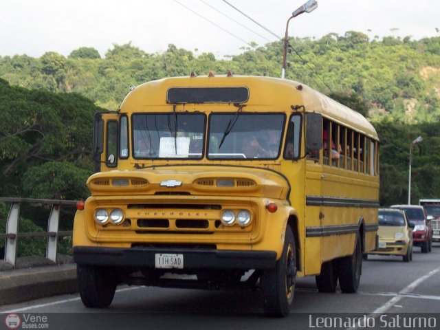 Particular o Desconocido 11 por Leonardo Saturno