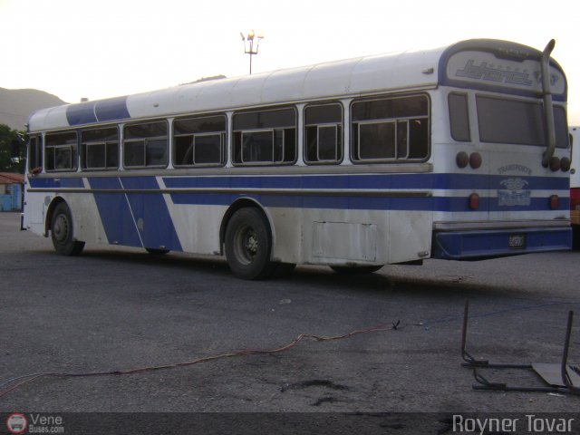 Transporte Tañes 38 por Royner Tovar