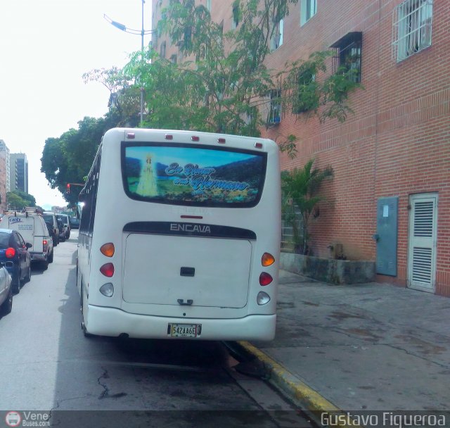 Particular o Desconocido 999 por Gustavo Figueroa