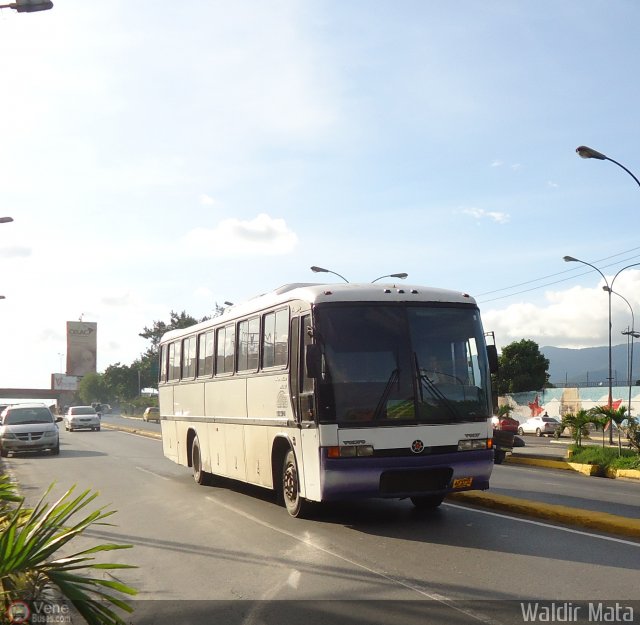 A.C. de Transporte Encarnaci�n 307 por Waldir Mata