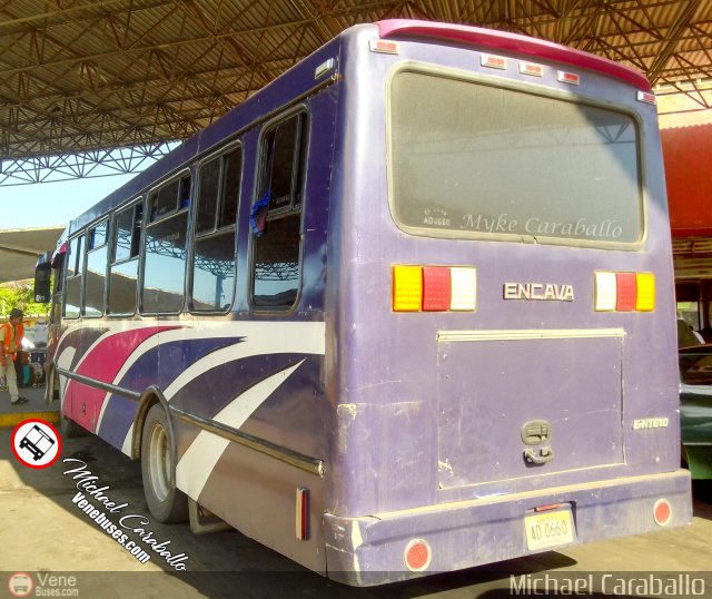 Particular o Desconocido Carupano por Michael Caraballo