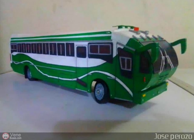 Maquetas y Miniaturas Tilca 026 por Mois�s Silva Colombo