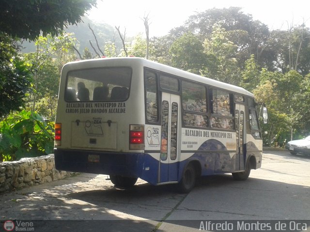 Uso Oficial 18 por Alfredo Montes de Oca