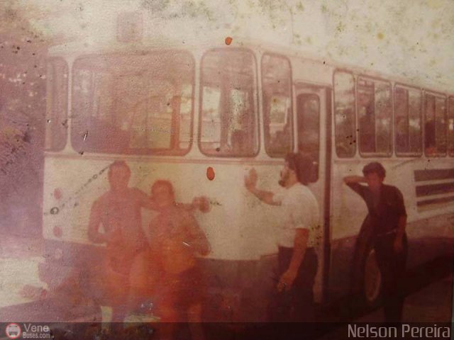 DC - Autobuses de El Manicomio C.A 22 por Jhon Ochoa