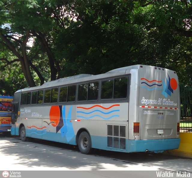 Expresos El Obelisco 0115 por Waldir Mata