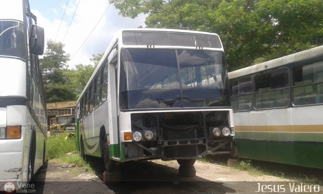 En Chiveras Abandonados Recuperaci�n 984 por Jes�s Valero