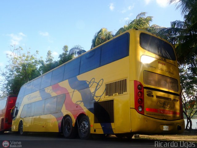 Expresos Los Llanos 560 por Ricardo Ugas