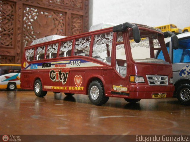 Maquetas y Miniaturas AGC-0402SN por Edgardo Gonz�lez