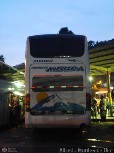 Expresos M�rida 0086 por Alfredo Montes de Oca