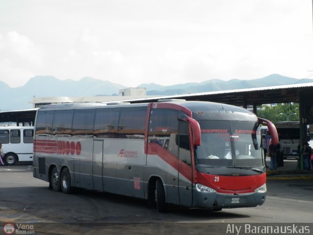 Aeroexpresos Ejecutivos 1129 por Aly Baranauskas