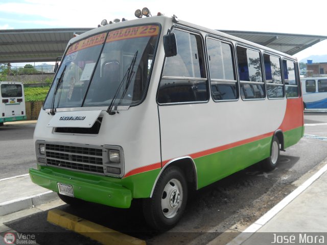 A.C. L�nea Col�n 25 por Jos� Mora