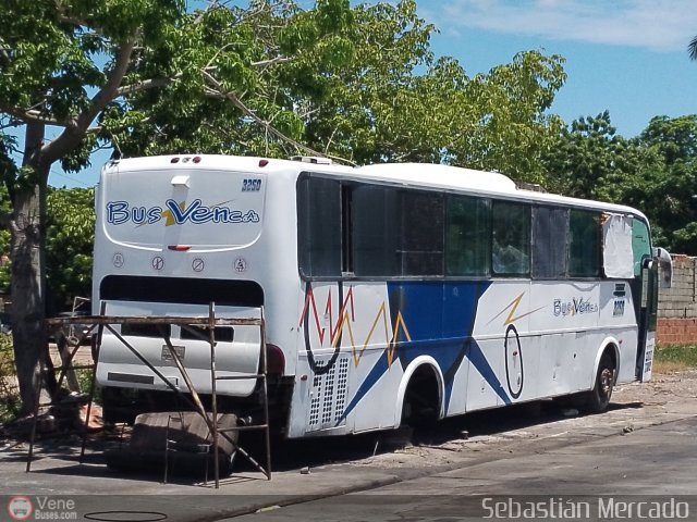 En Chiveras Abandonados Recuperaci�n 3250 por Sebasti�n Mercado