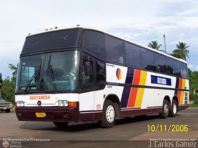 Expresos La Guayanesa 139 por Alvin Rond�n