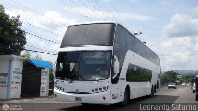 Expresos San Crist�bal 025 por Leonardo Saturno