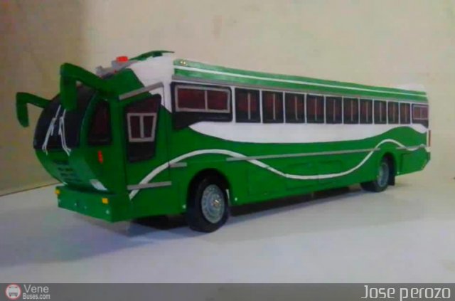 Maquetas y Miniaturas Tilca 026 por Mois�s Silva Colombo