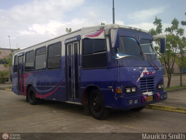 Particular o Desconocido 0066 por Mauricio Smith