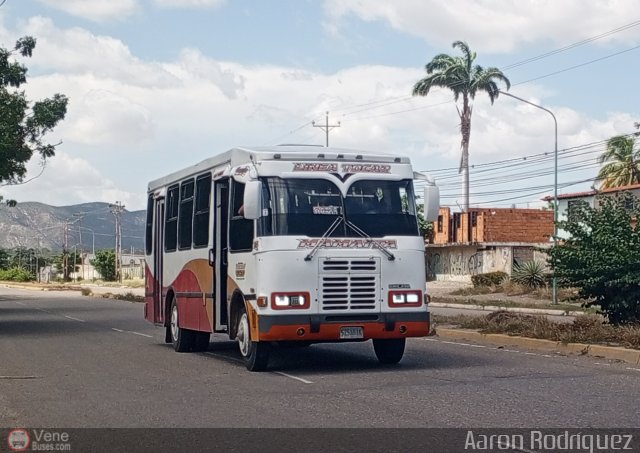 L�nea Tocar S.C. 24 por Aaron Rodr�guez