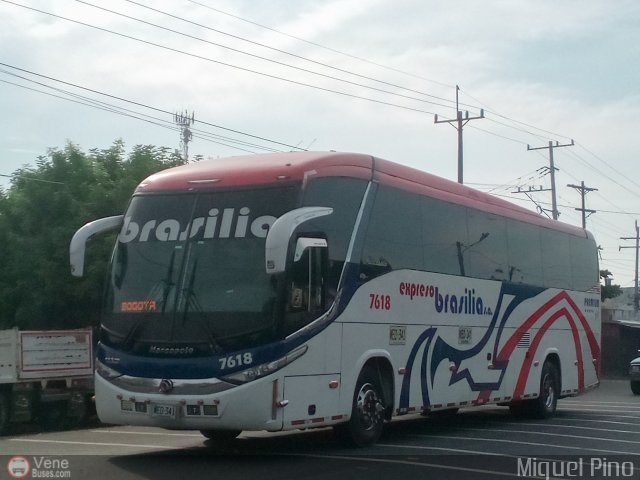 Expreso Brasilia 7618 por Miguel Pino