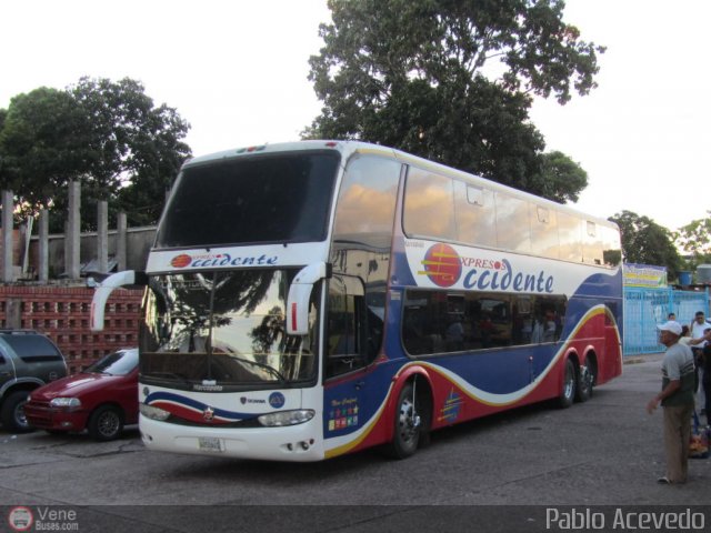 Expresos Occidente 100 por Pablo Acevedo