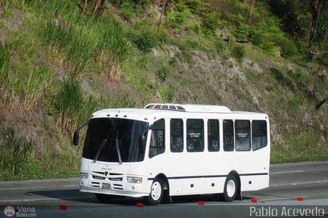 Particular o Desconocido 5767 por Pablo Acevedo