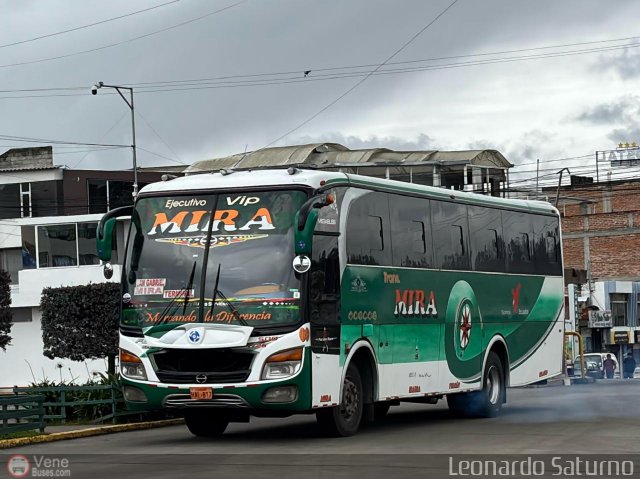 Particular o Desconocido 02 por Leonardo Saturno