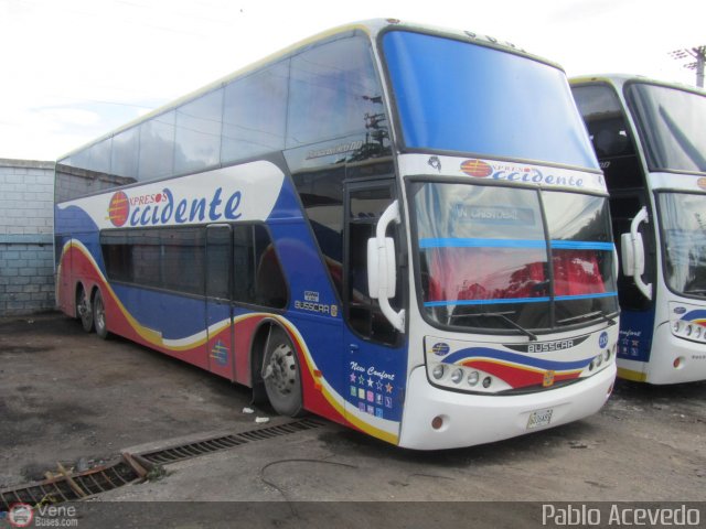 Expresos Occidente 239 por Pablo Acevedo