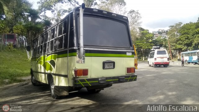 MI - Uni�n Circunvalaci�n Los Teques 090 por Adolfo Escalona