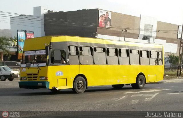 Colectivos La Raiza C.A. 39 por Jes�s Valero