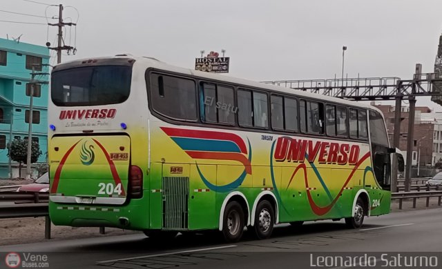 Turismo Universo 204 por Leonardo Saturno