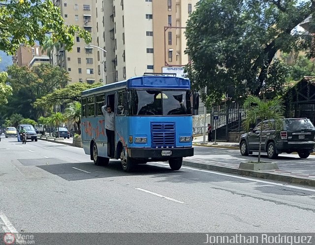 Particular o Desconocido 0144 por Jonnathan Rodr�guez