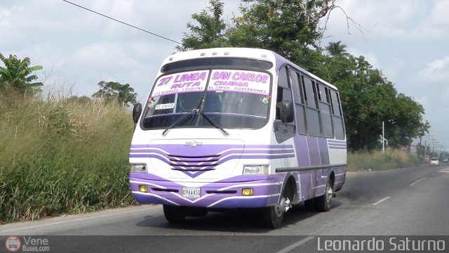 Lnea San Carlos 27 por Leonardo Saturno