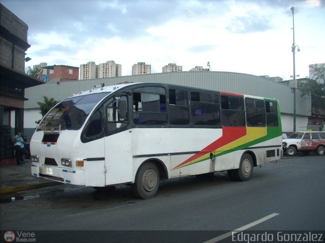 DC - Uni�n Conductores del Este A.C. 145 por Edgardo Gonz�lez