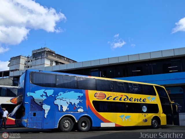 Expresos Occidente 076 por Josue S�nchez