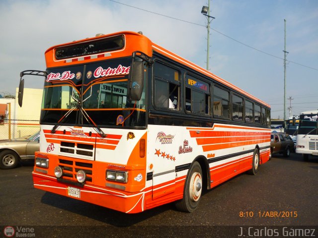 L�nea 1ero de Octubre 031 por J. Carlos G�mez