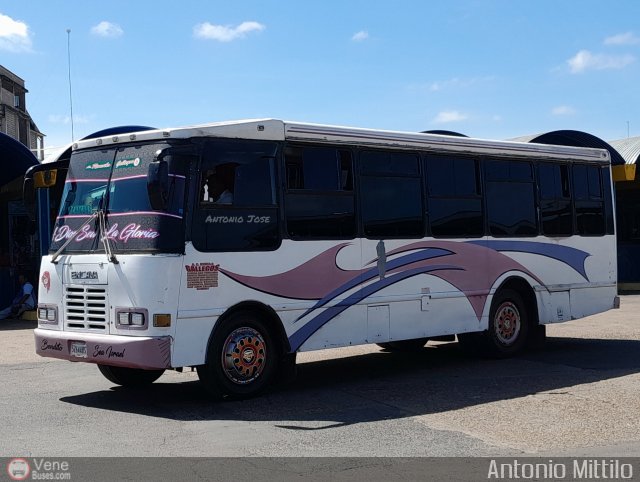 A.C. R�mulo Gallegos 16 por Antonio Mittilo