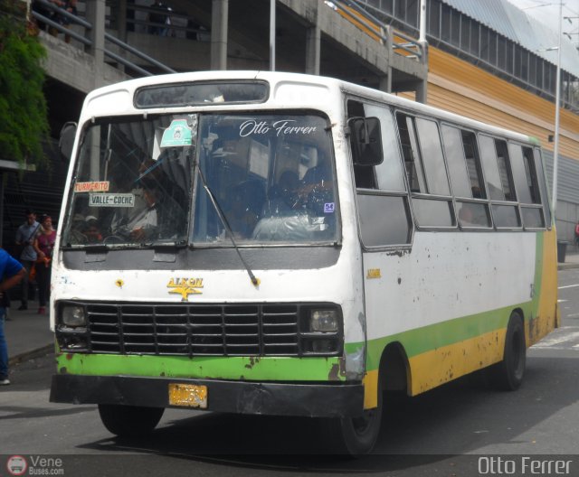 DC - S.C. Plaza Espa�a - El Valle - Coche 998 por Otto Ferrer