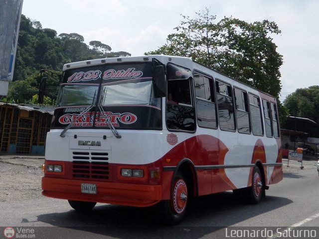 L�nea 12 de Octubre 082 por Leonardo Saturno