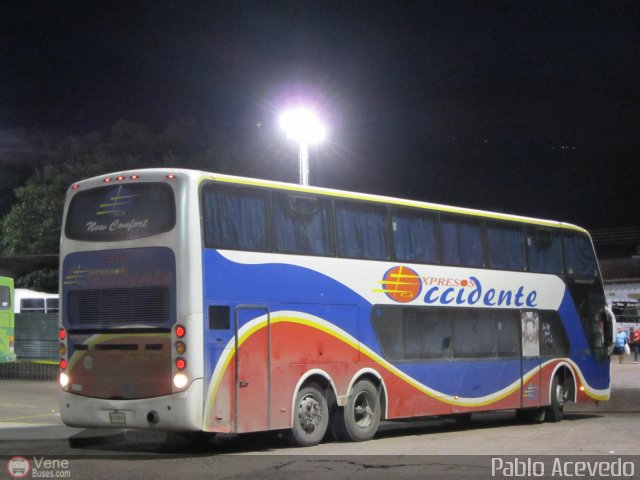 Expresos Occidente 010 por Pablo Acevedo