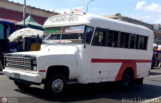 ZU - Asociaci�n Cooperativa Milagro Bus 48 por �ngel Delgado