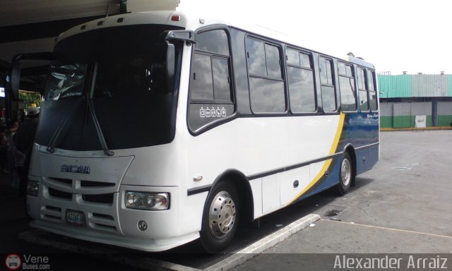 Particular o Desconocido A23 por Alexander Arraiz