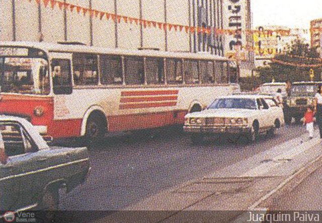 DC - Autobuses Aliados Caracas C.A. VJ-001 por Edgardo Gonz�lez