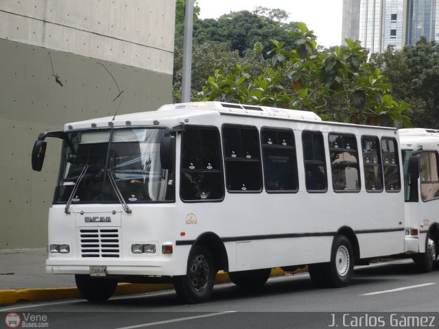 Coop. Transporte Menca de Leoni 020 por J. Carlos G�mez
