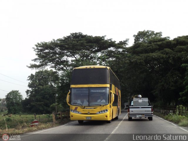 Expresos Los Llanos 033 por Leonardo Saturno