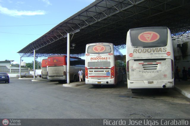 Garajes Paradas y Terminales Carupano por Ricardo Ugas