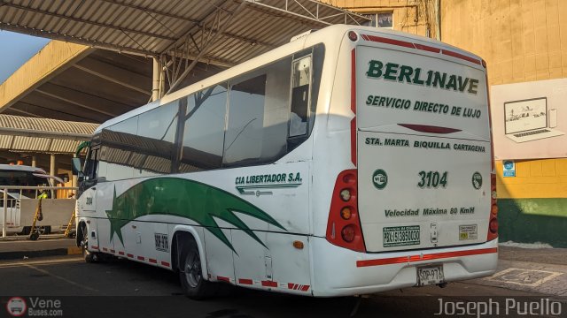 Berlinas del Fonce 3104 por Joseph Puello