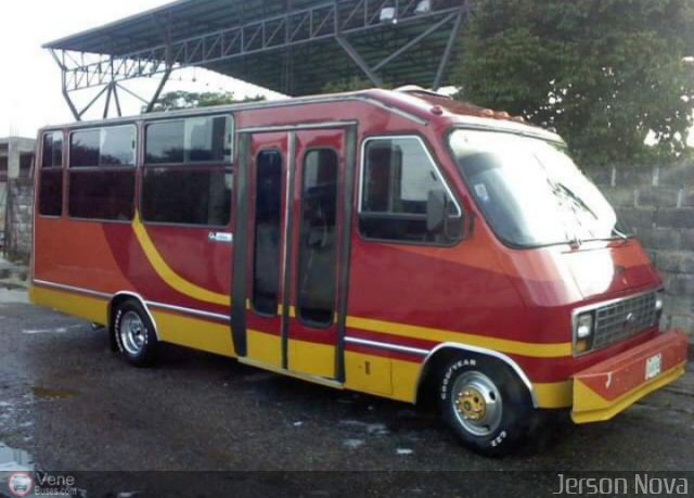 A.C. L�nea U.C. San Antonio - San Crist�bal 22 por Jerson Nova