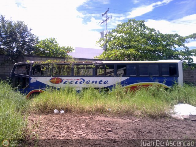 En Chiveras Abandonados Recuperaci�n 377 por Juan De Ascen��o