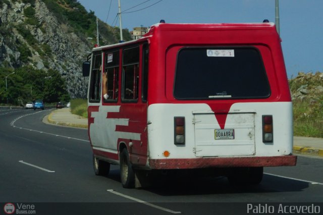 Particular o Desconocido 0227 por Pablo Acevedo