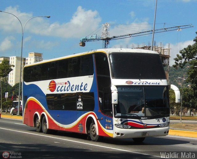 Expresos Occidente 191 por Waldir Mata