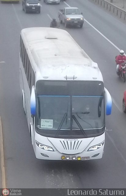 Rom�n Tours 957 por Leonardo Saturno